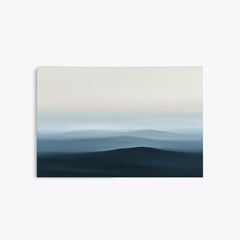 Les lointains – Tableau paysage montagnes bleu nuit et crème