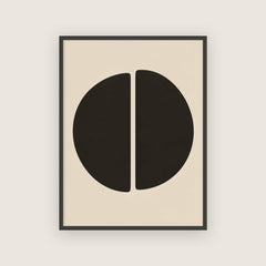 Entre-deux – Affiche minimaliste noir et crème